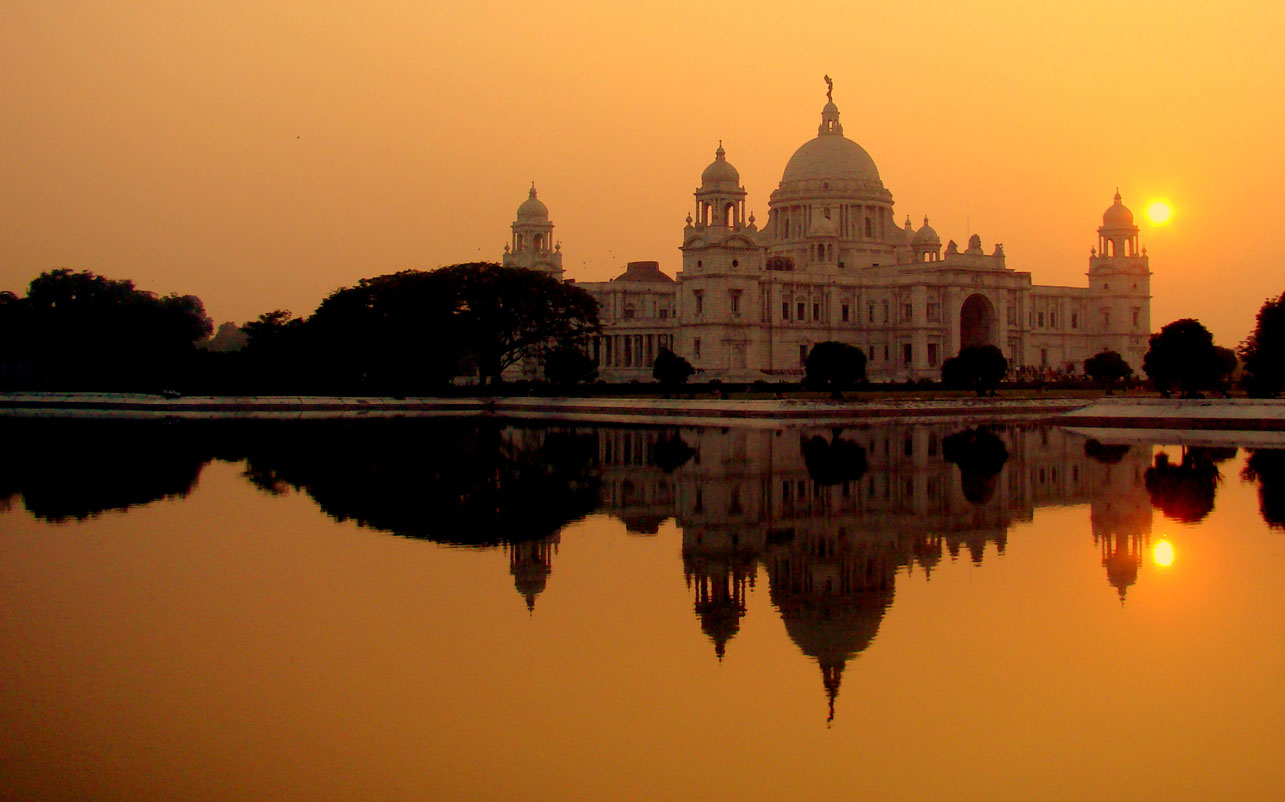1863 - January 12 Birth in Kolkata